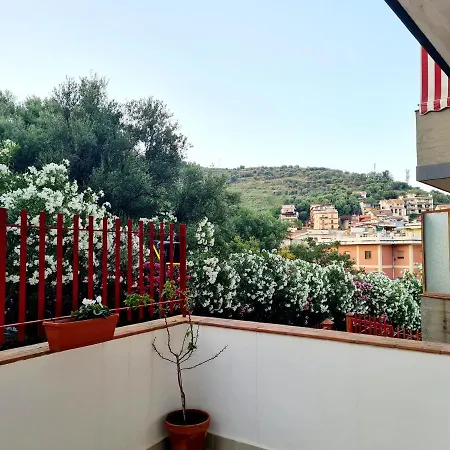 Taormina Vacanze Giardini Naxos Exterior photo
